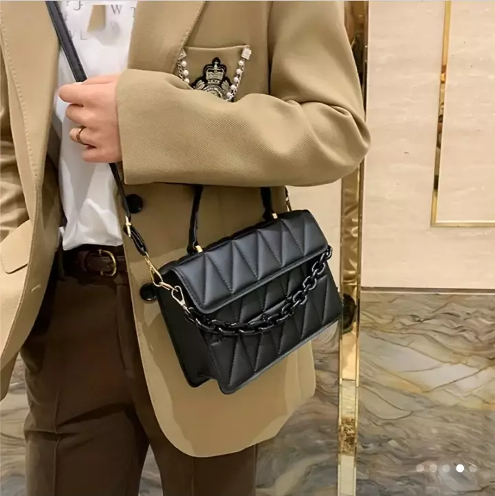 Bolso negro
